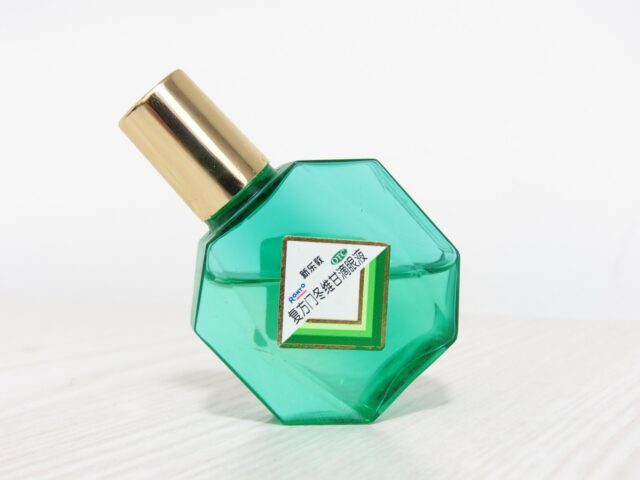 目薬メッシュケース ガチャ 設置場所